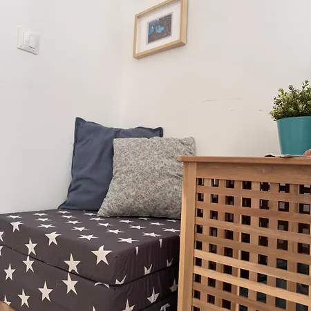 Rosalia28 أنتيغوا